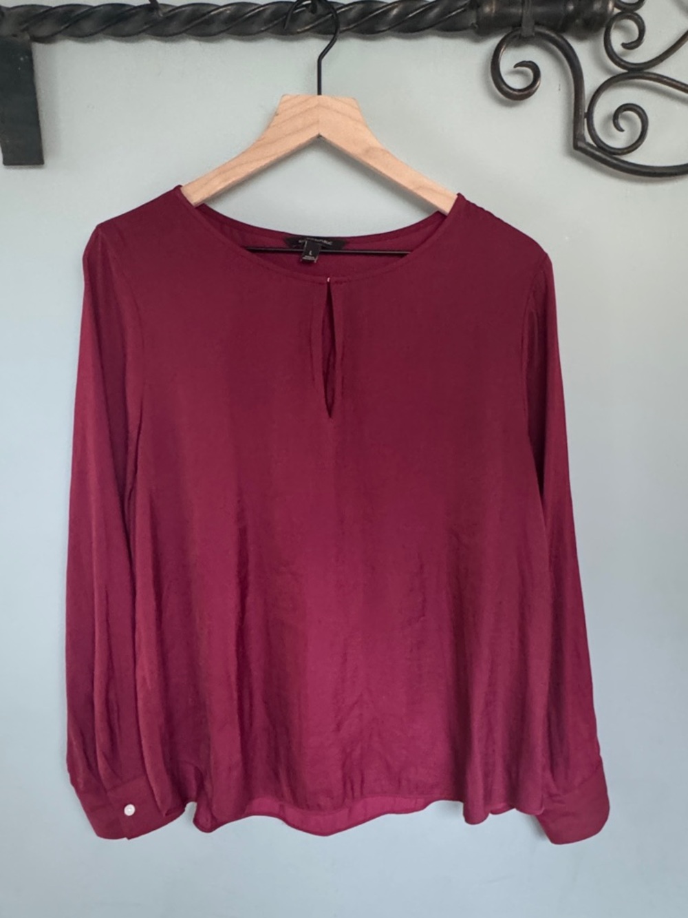 Banana Republic Women's Long-Sleeve Keyhole Blouse - Burgundy